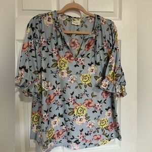 🌸Beautiful Melloday Flower Blouse🌸 Size XL